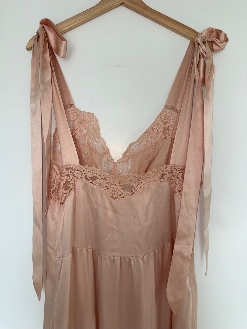 Stella McCartney Blush Satin & Lace Slip Dress - Picture 6 of 7